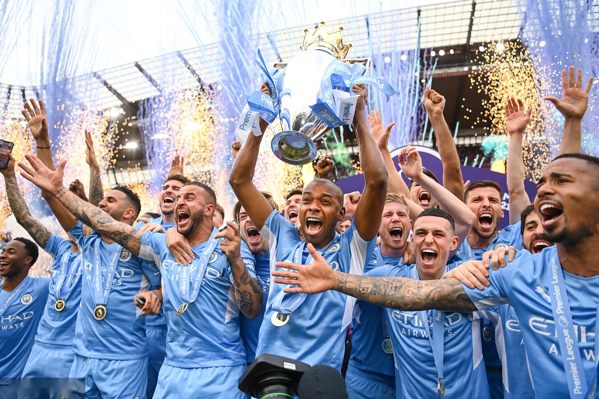 前英格兰球 前英格兰球